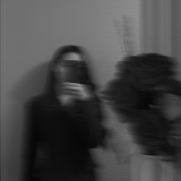 Meet your Posher, Ana - Picture 1 of 1